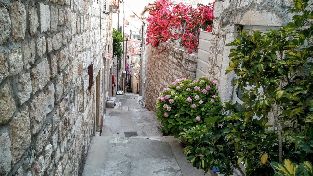 Apartments Nona 1 Hvar Town Exteriör bild